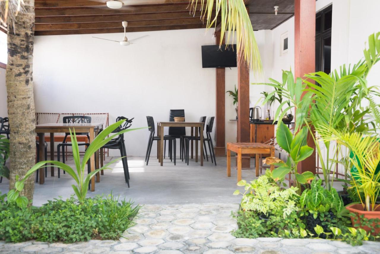 Hotel Palm Gate Thulusdhoo Exterior foto