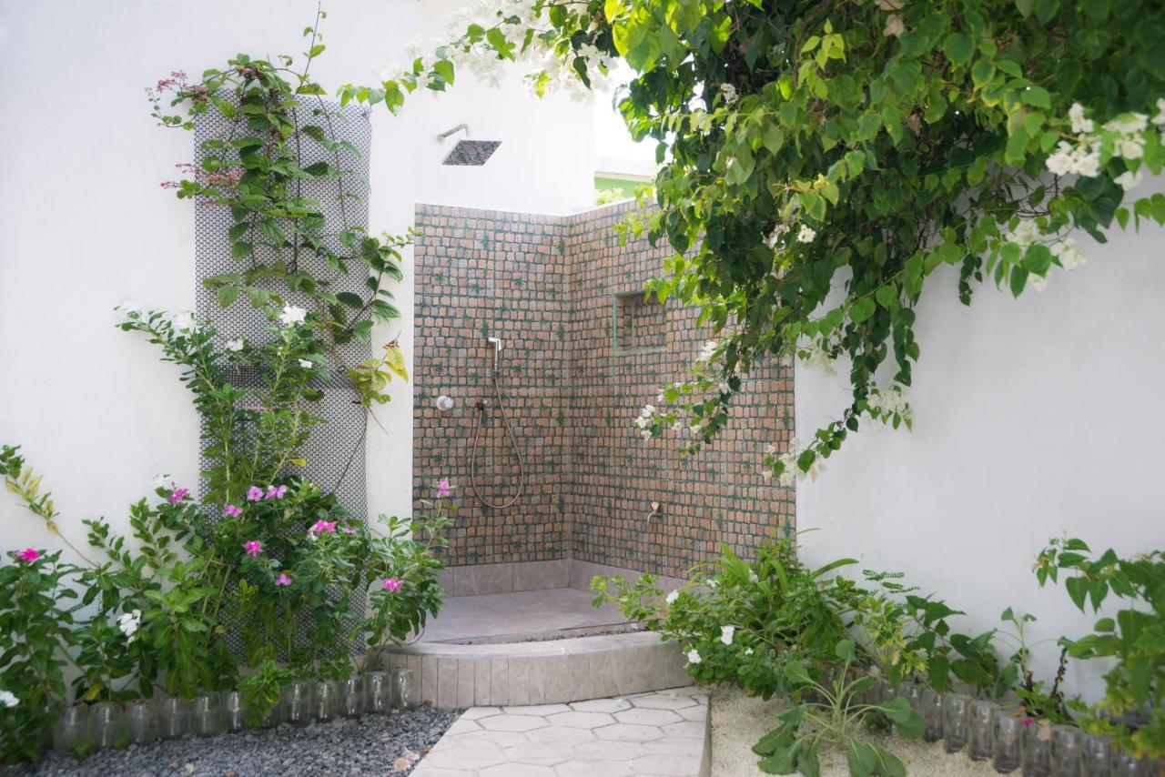 Hotel Palm Gate Thulusdhoo Exterior foto